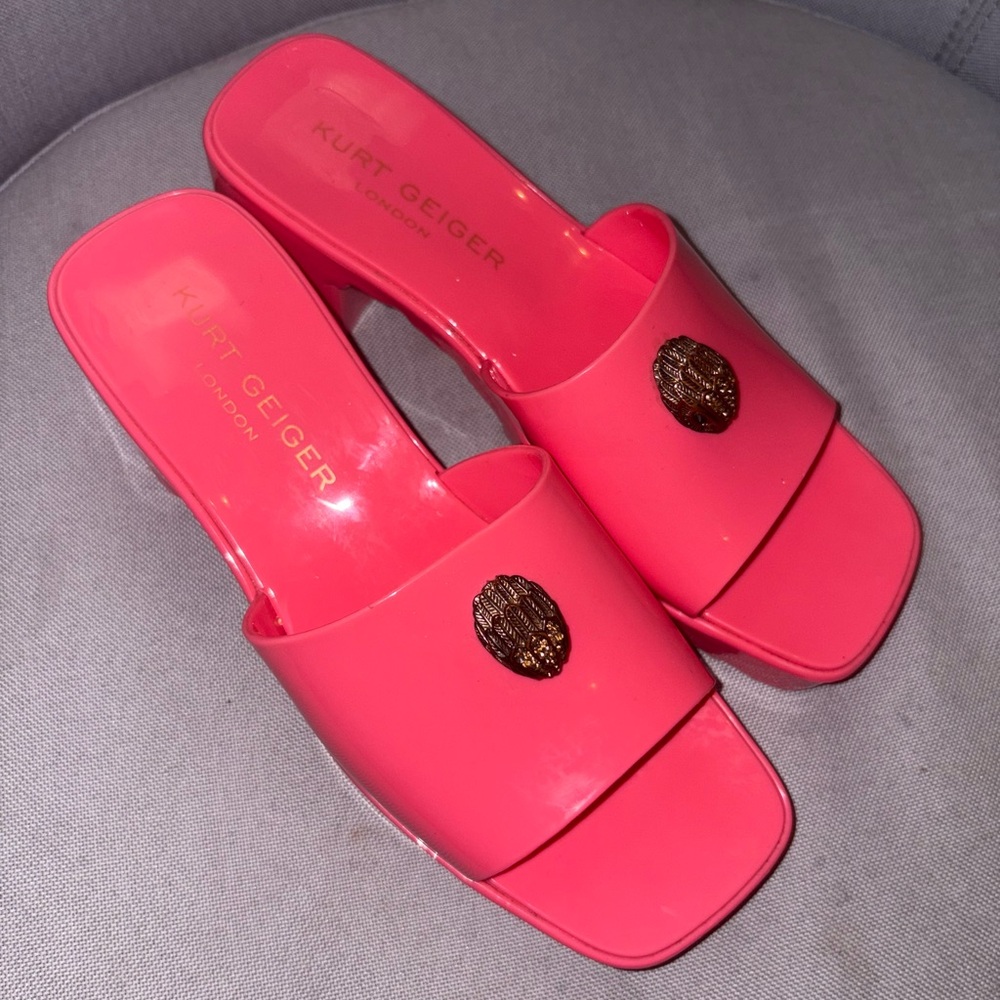 Kurt Geiger Pink Slide Sandals with Gold Emblem
